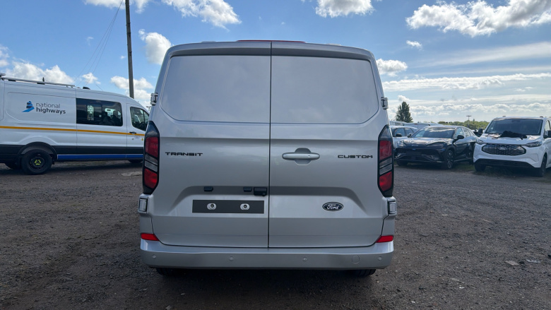 Ford Transit Custom 280 L1 Diesel Fwd 2.0 EcoBlue 136ps H1 Van Limited